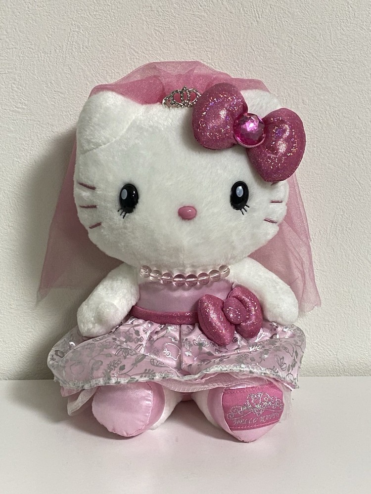 Hello Kitty USJ Princess Plush Dolls Sanrio 2014 12inch Rare used good condition
