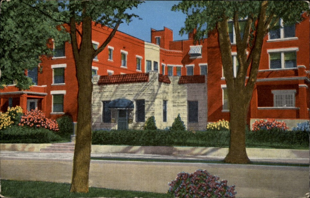 Baptist Hospital ~ Springfield Missouri ~ 1940s linen postcard