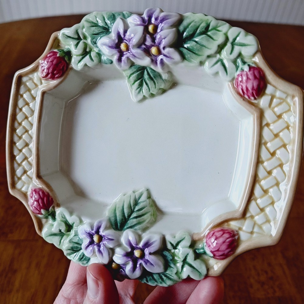 Fitz And Floyd Essentials Hand Crafted Floral Fruit Trinket Soap Dish Raspberry