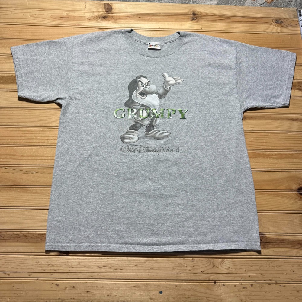 Vintage 90s Walt Disney World Grumpy Seven Dwarfs Cartoon Souvenir T-Shirt - XL
