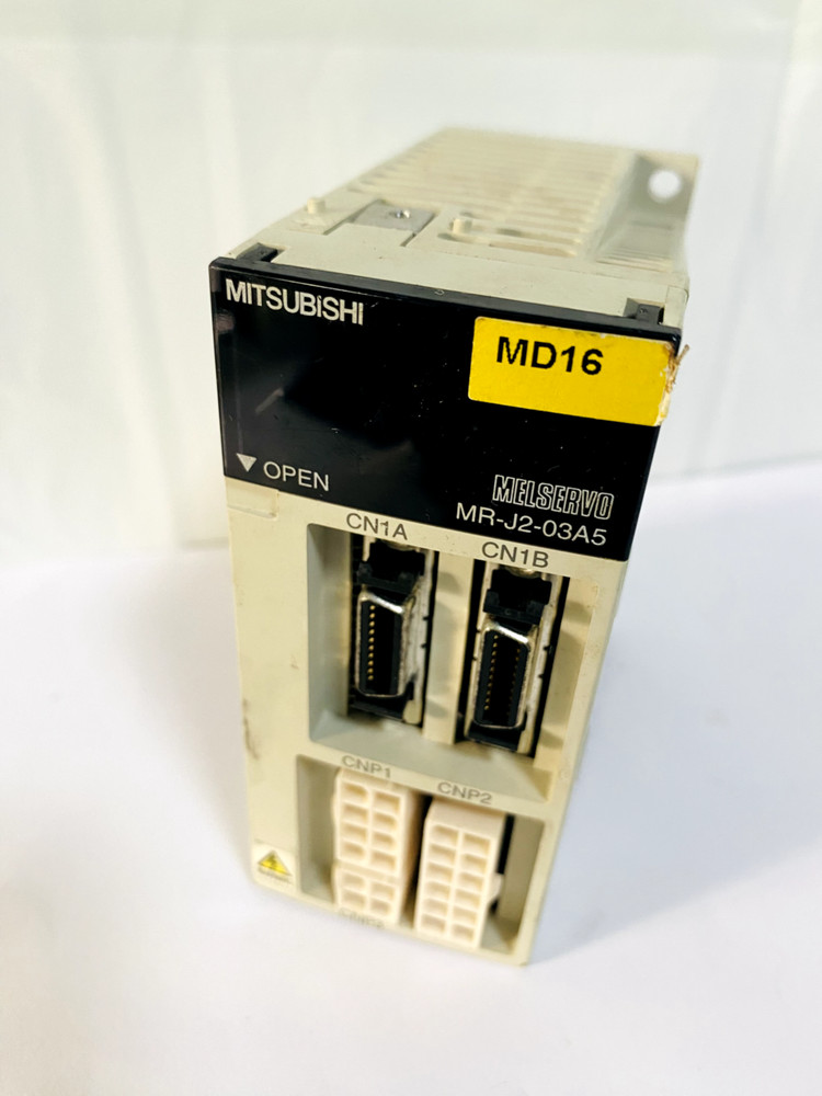 MITSUBISHI MELSERVO MR-J2-03A5 Servo Drive