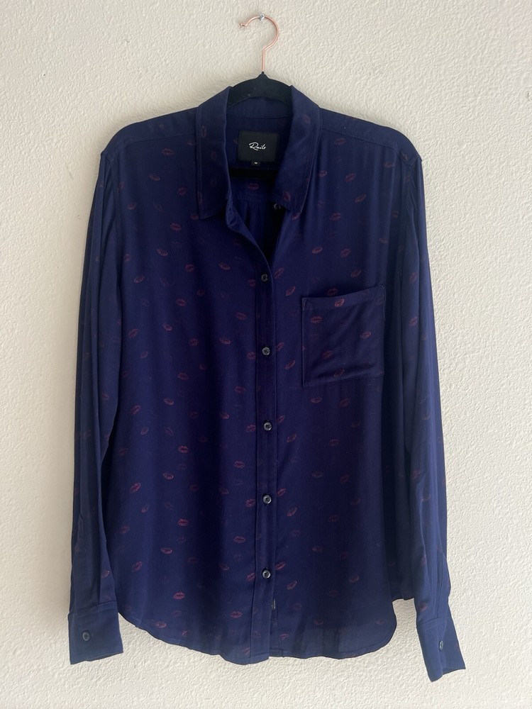 Rails Navy Blue Button Front Shirt Lip Print Medium Preppy Novelty Feminine