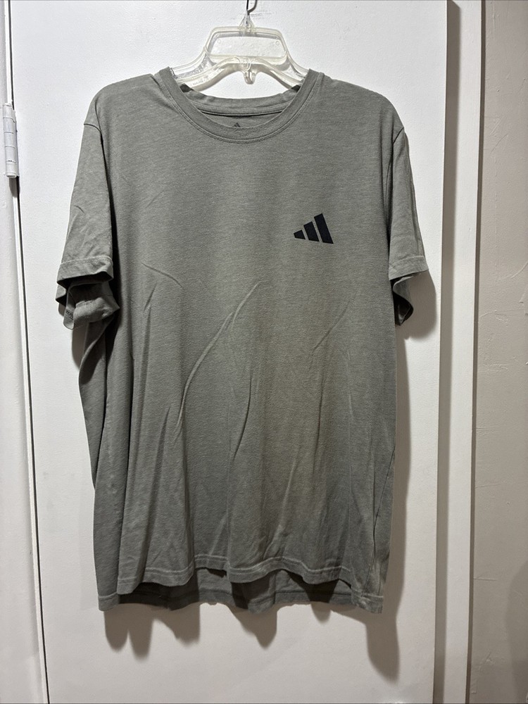 adidas Men's XL T-Shirt Gray