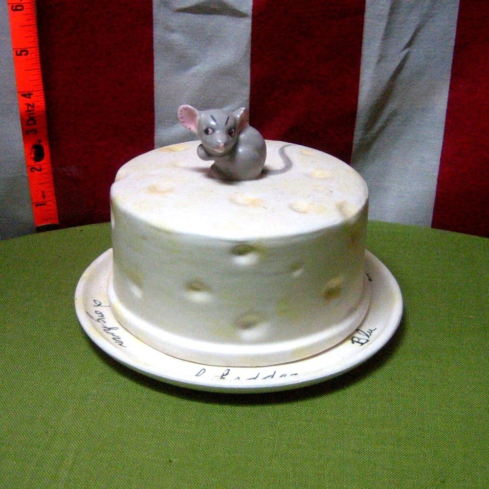 Cheese Wheel and Mouse Platter with Dome Lid - Ceramic Charcuterie Tray