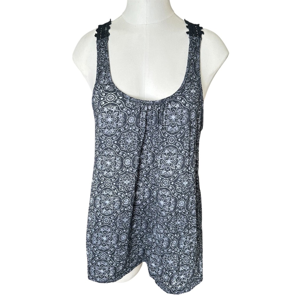L.E.I.  Navy Mandala Tank Top Crochet Lace Straps Racerback Y2K Boho Junior XL