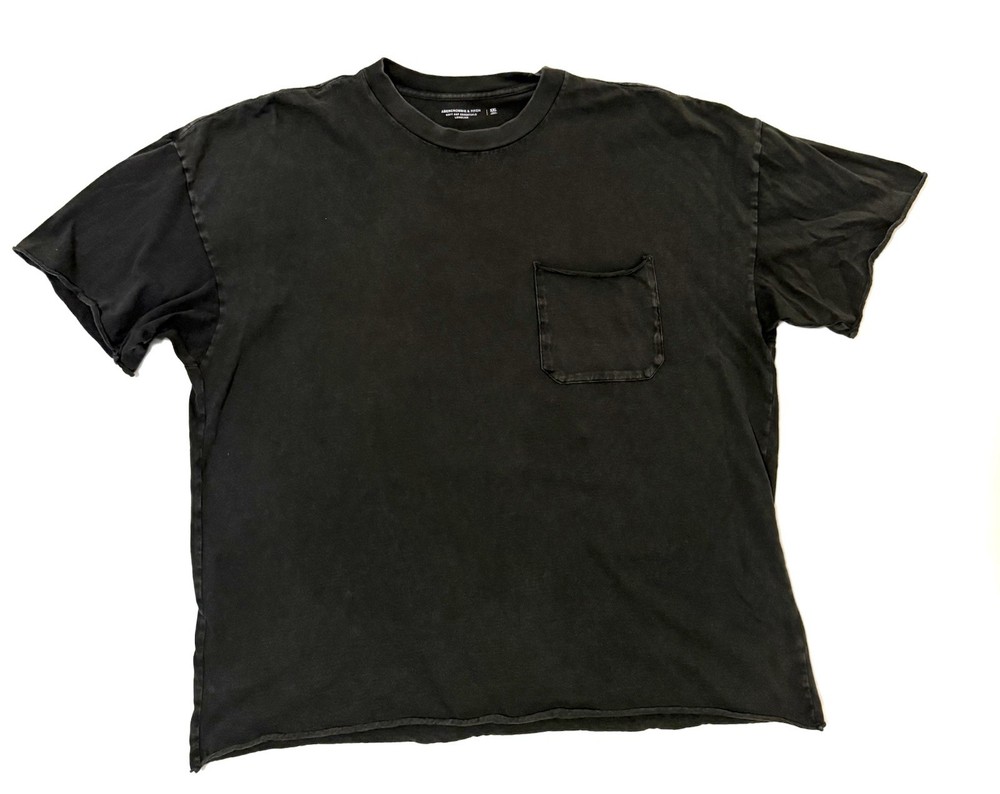 Abercrombie & Fitch Men’s XXL Black Pocket T-Shirt Crew Neck Short Sleeve