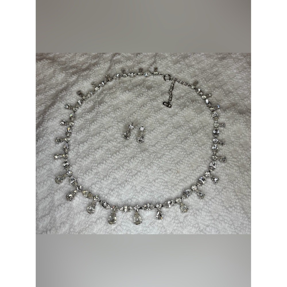 ⭐️Vintage 1999 Christian Dior Crystal Teardrop Necklace and Earrings set
