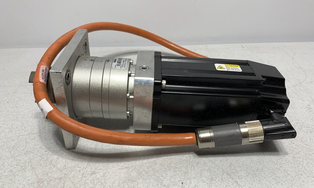 Allen Bradley VPL-A1003E-PJ12AA Servo Motor with Nidec VRL-090B-7-K5-19EB16