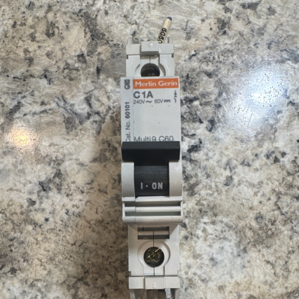 Merlin Gerin Multi9 C60 1A Type C Single Pole Circuit Breaker 240V/60V DIN Rail