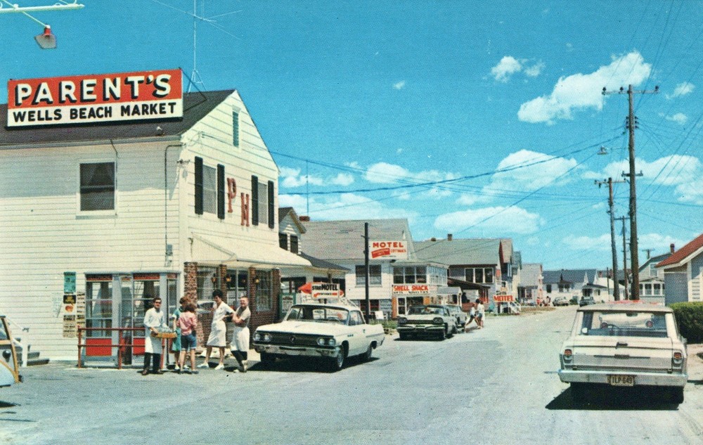 Parents Market, Wells Beach, Maine.  1960’s Postcard