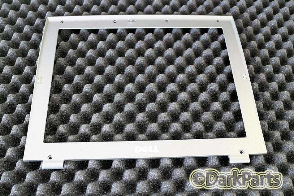 Dell Latitude D400 Laptop LCD Screen Bezel Cover 3U475