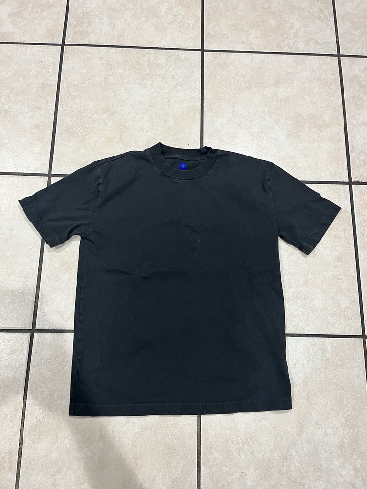 Yeezy Gap Men’s T-Shirt Size XS