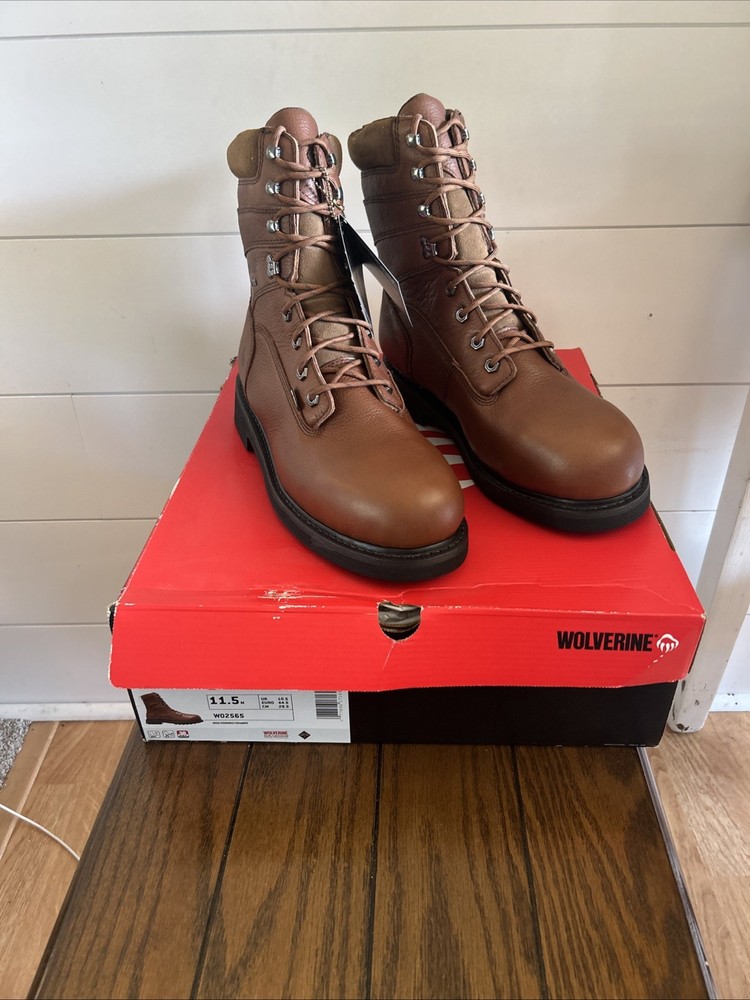 NWT Wolverine Durashocks 8