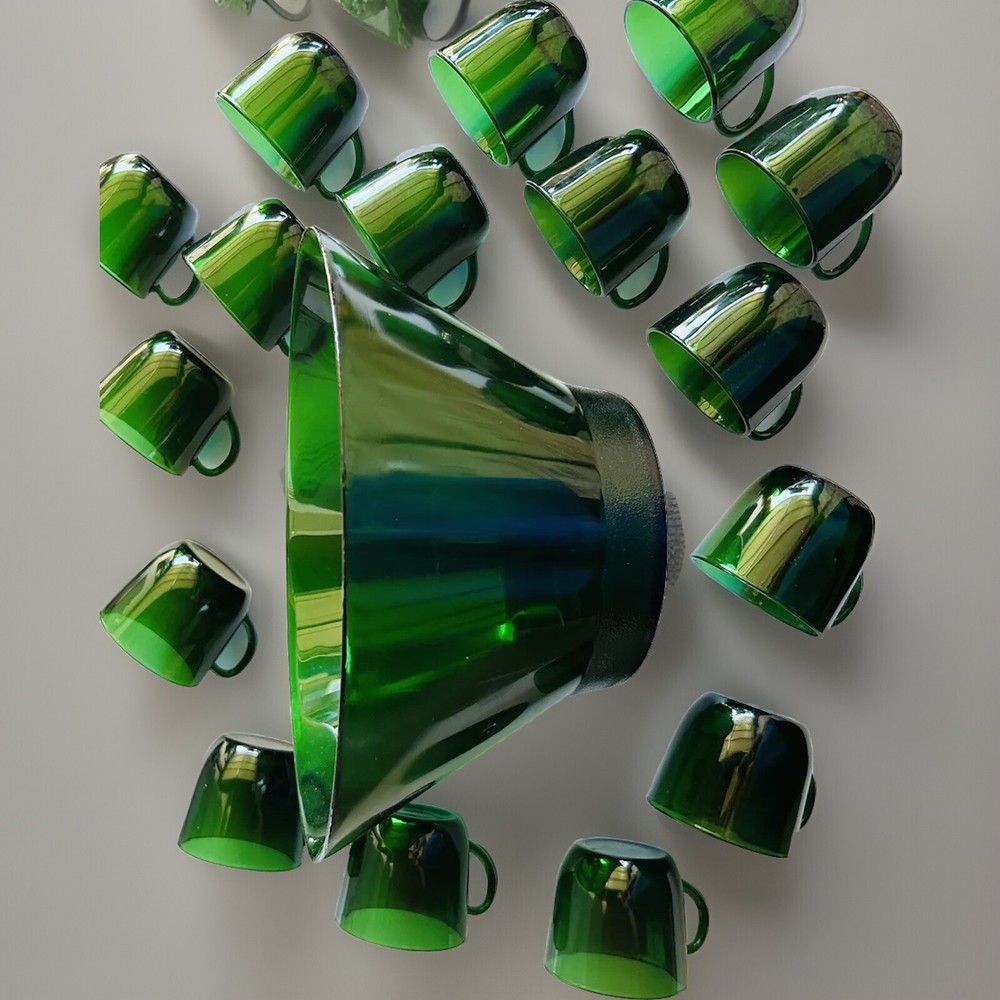 Vintage Anchor Hocking Emerald Green 16-Piece Punch Bowl Set