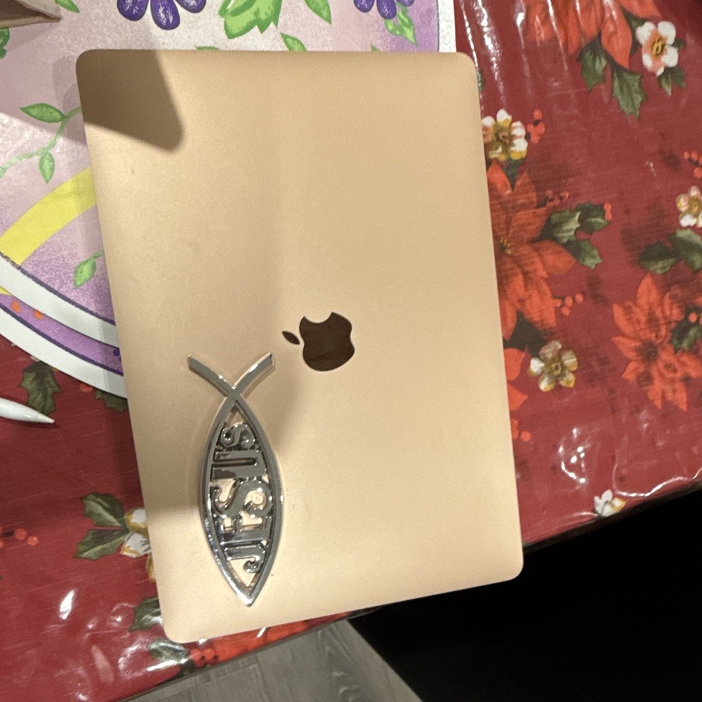 Apple MacBook Air 2020 M1 8GB RAM 13