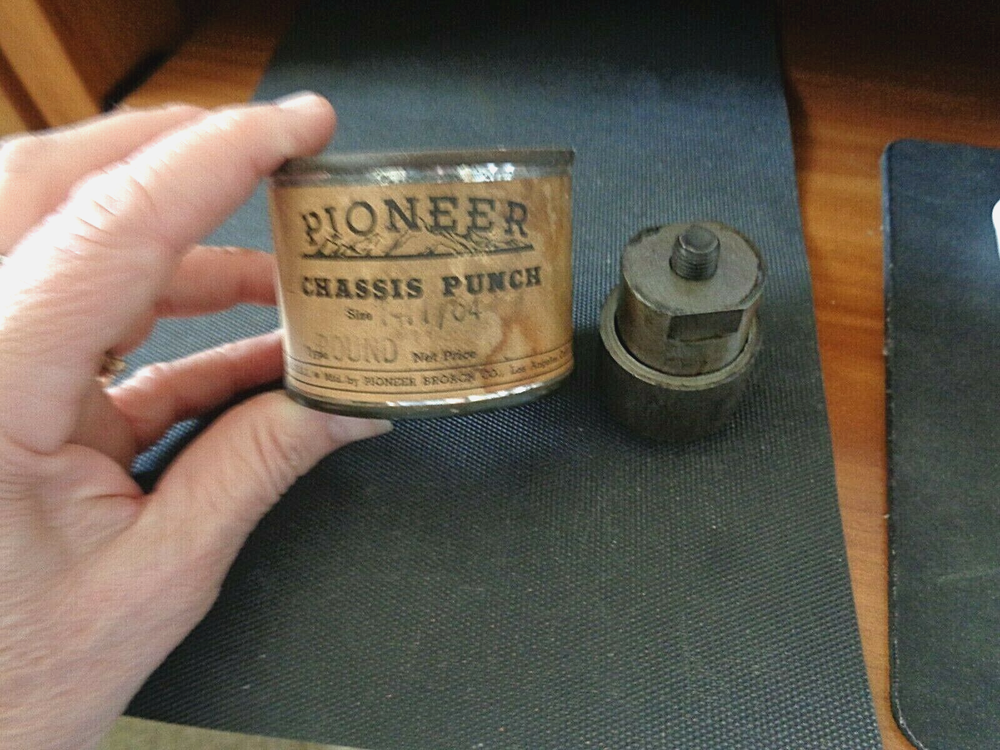 PIONEER CO.🌟 ROUND CHASSIS PUNCH 🌟 1  11/64