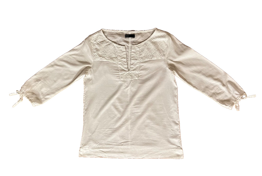 GAP White V Neck Embroidered Women's Top Size S 3/4 Sleeve with Ties