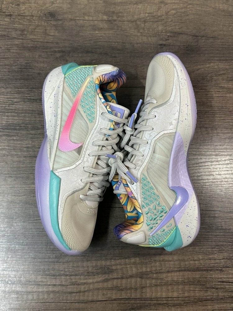 Nike Titan x Sabrina 2 Make Space IH8554-001 Women’s Size 15 / Men’s Size 13.5