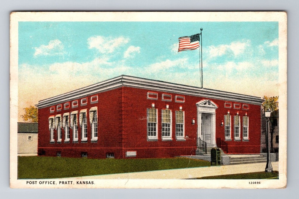 Pratt KS-Kansas, United States Post Office, Antique, Vintage Souvenir Postcard