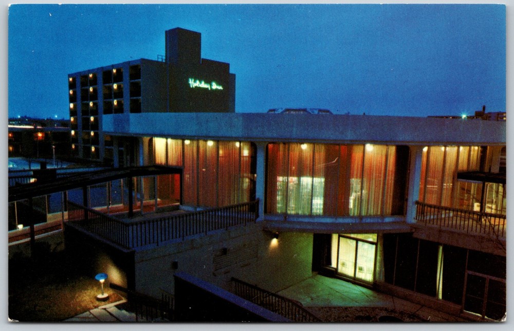 Holiday Inn Toronto Ontario Canada Advertising Unposted VINTAGE Postcard