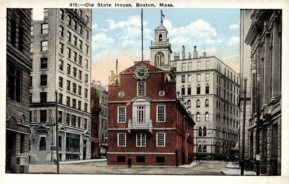 C1920 Old State House Boston Massachusetts White Border Litho Postcard