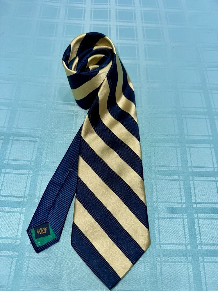Tommy Hilfiger 100% Silk Navy Gold Striped Woven Men's Tie Logo Accent WPL2831