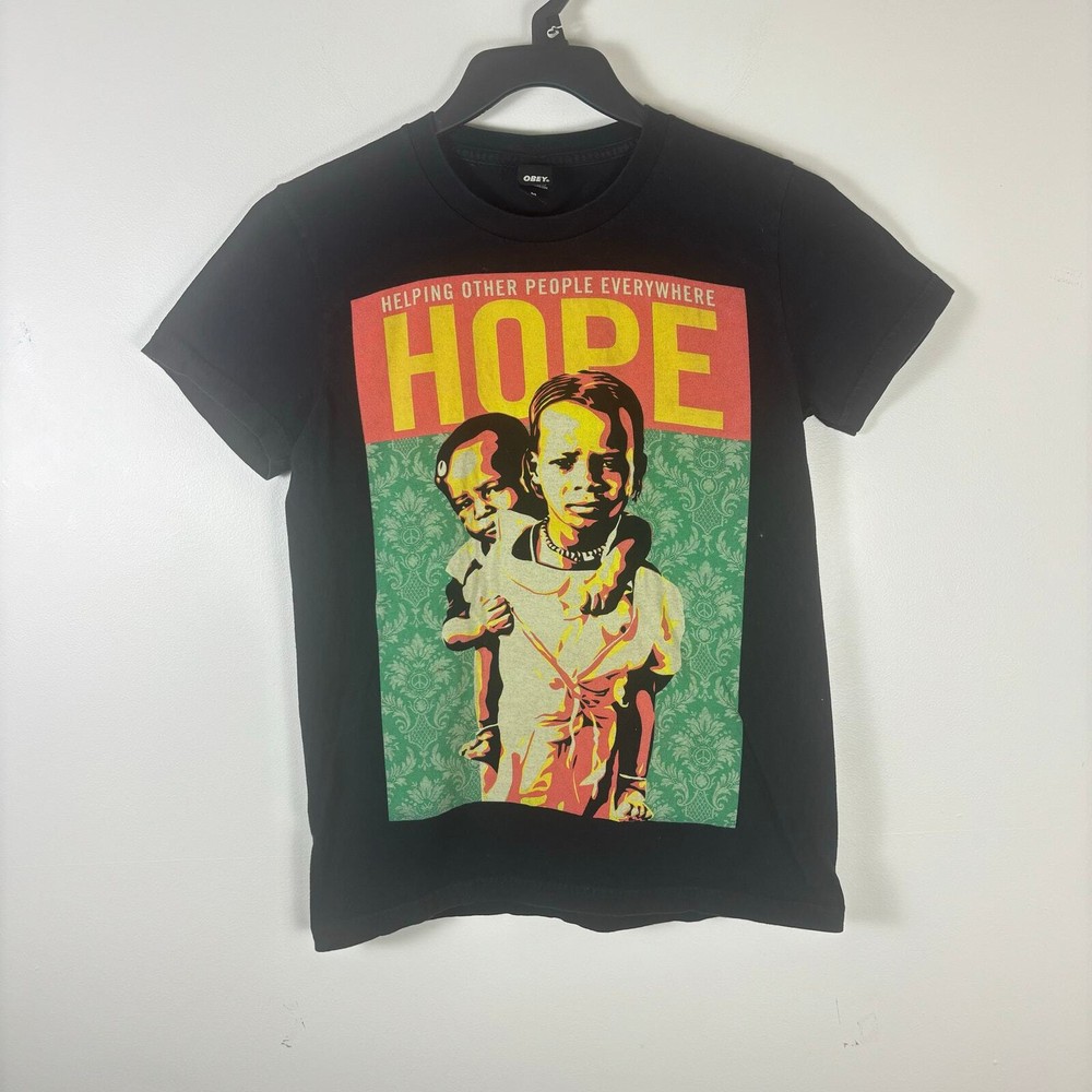 Obey streetwear skater graphic tshirt womens Medium