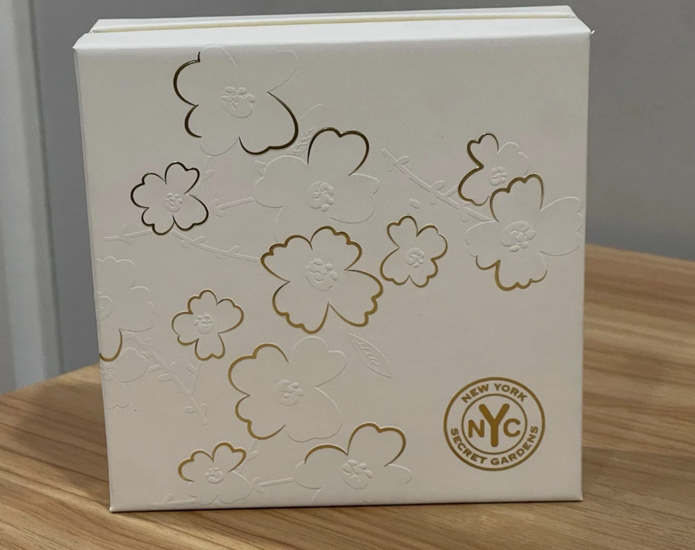 Bond No 9 New York Secret Gardens Eau De Parfum 3.4 Fl Oz Long Lasting