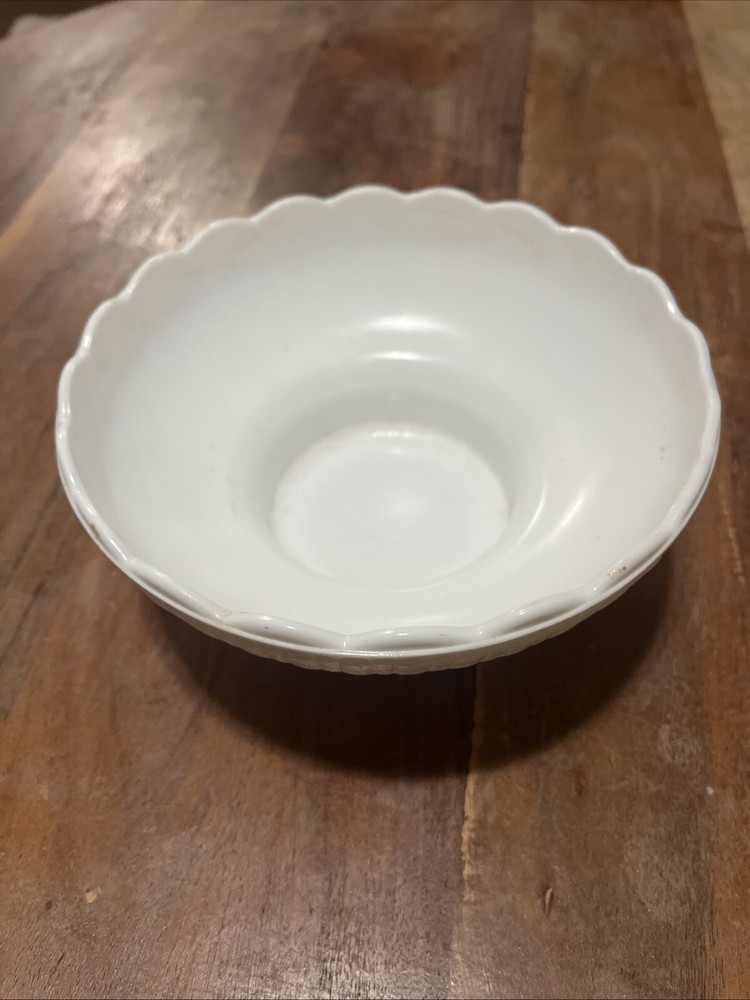 Vintage E.O. Brody Co M2000 Milk Glass Pedestal Candy Dish Bowl Cleveland Ohio