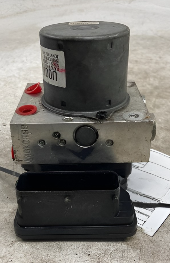 2014-2015 Kia Sorento ABS Anti-Lock Brake Pump Assembly OEM