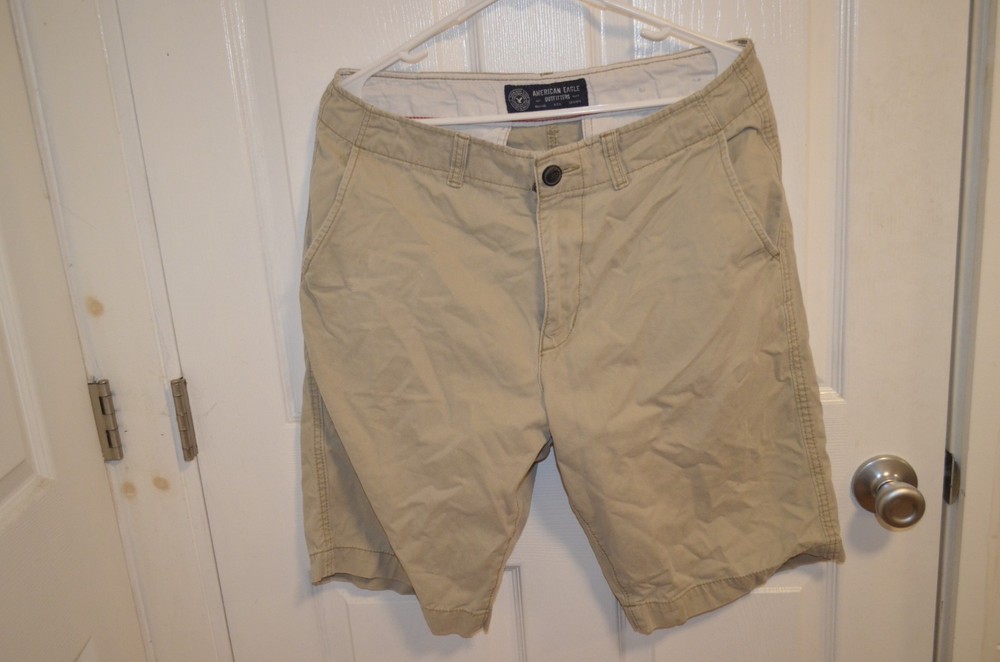 mens shorts size 32 American Eagle Khaki Chino