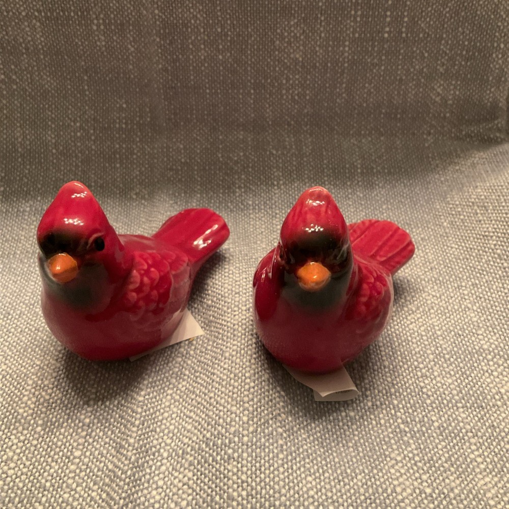 Cracker Barrel Cardinal Salt And Pepper Shakers Red Bird Holiday Christmas 2025;
