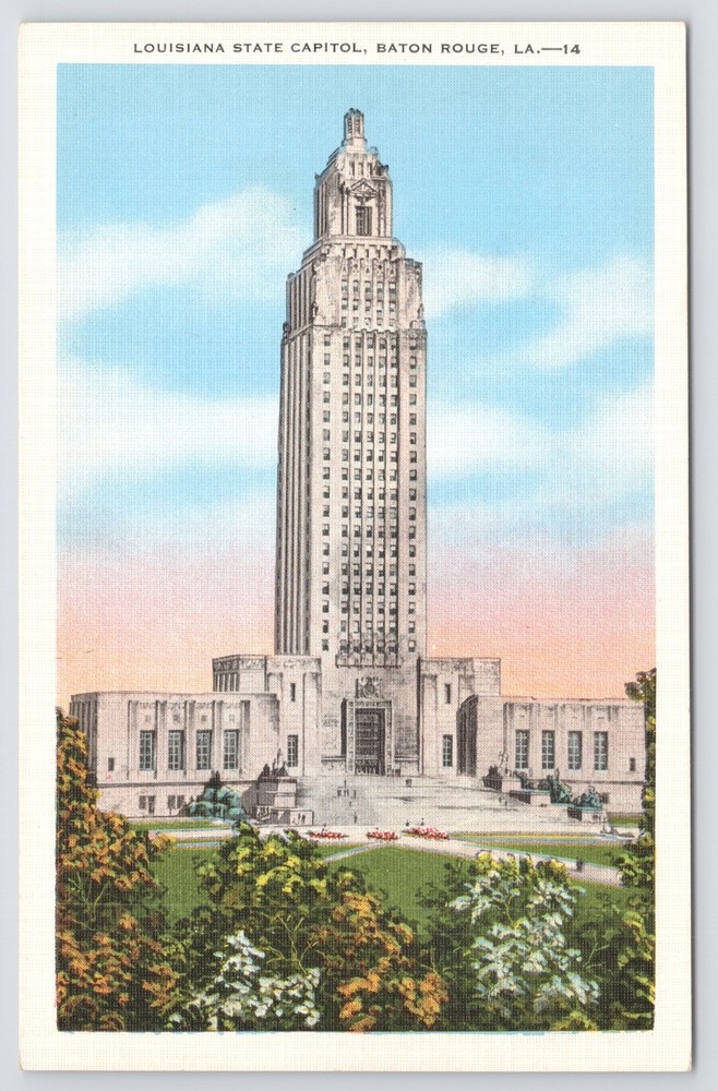 Baton Rouge Louisiana~State Capitol Building~Linen Postcard