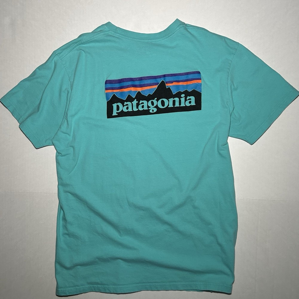 Patagonia P-6 Logo T Shirt Mens XL Blue Turquoise Graphic Tee