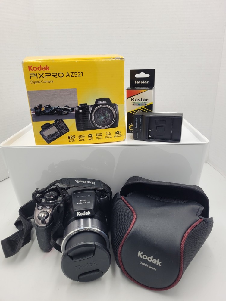 Kodak PIXPRO AZ521 16MP 52x Optical Zoom Digital Camera Bundle With Charger Case