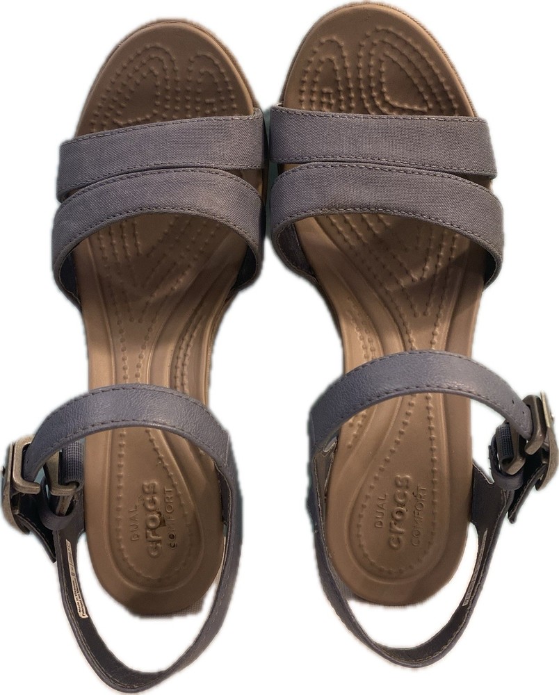 Crocs Leigh II Womens Blue Wedge Sandals Size 5 with Ankle Strap