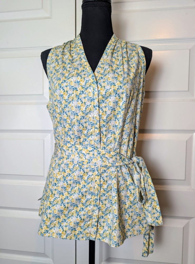 Talbot Floral Ditsy Blouse Size 10 Stretch Cotton Sleeveless Belted Cute Top
