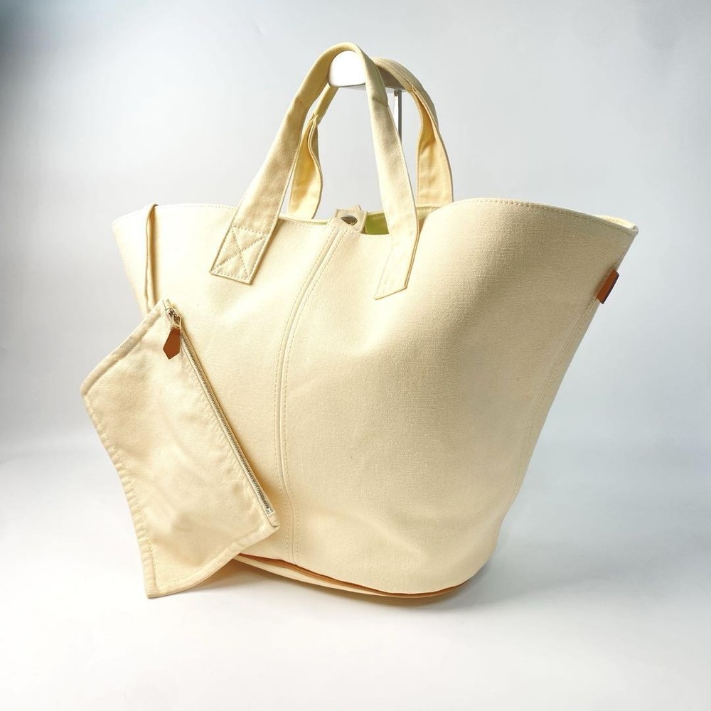 Hermes Panie De Plage PM Tote Bag in Beach-Ready Size