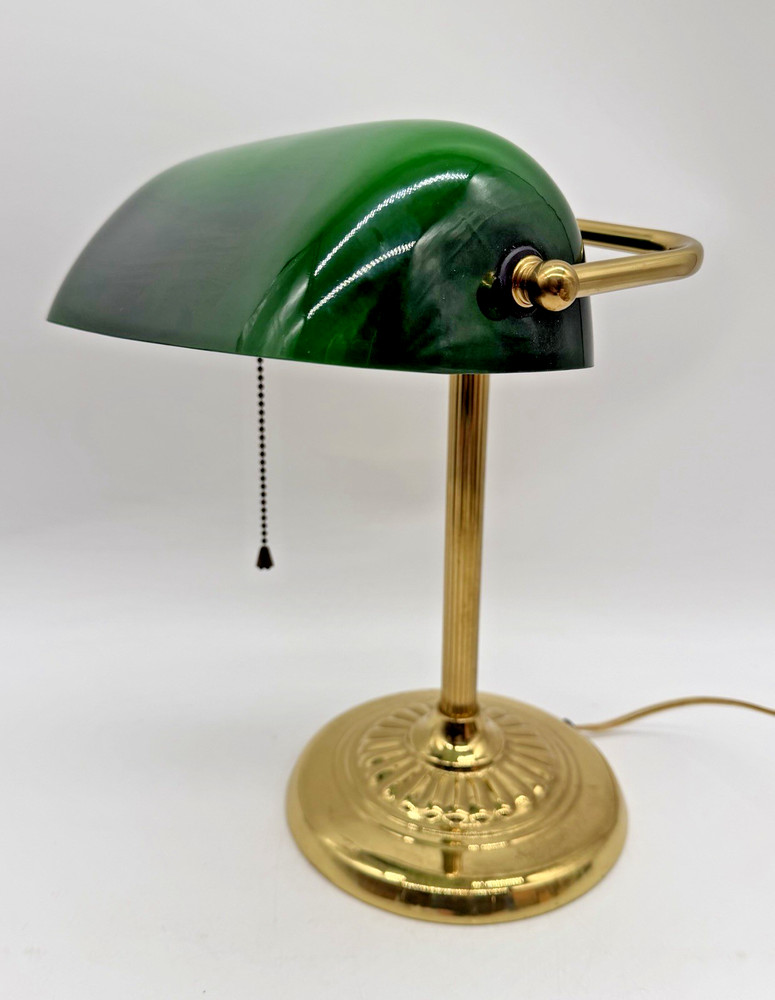 Vintage Underwriter's Lab Bankers Lamp Green Glass Shaded Tested Working