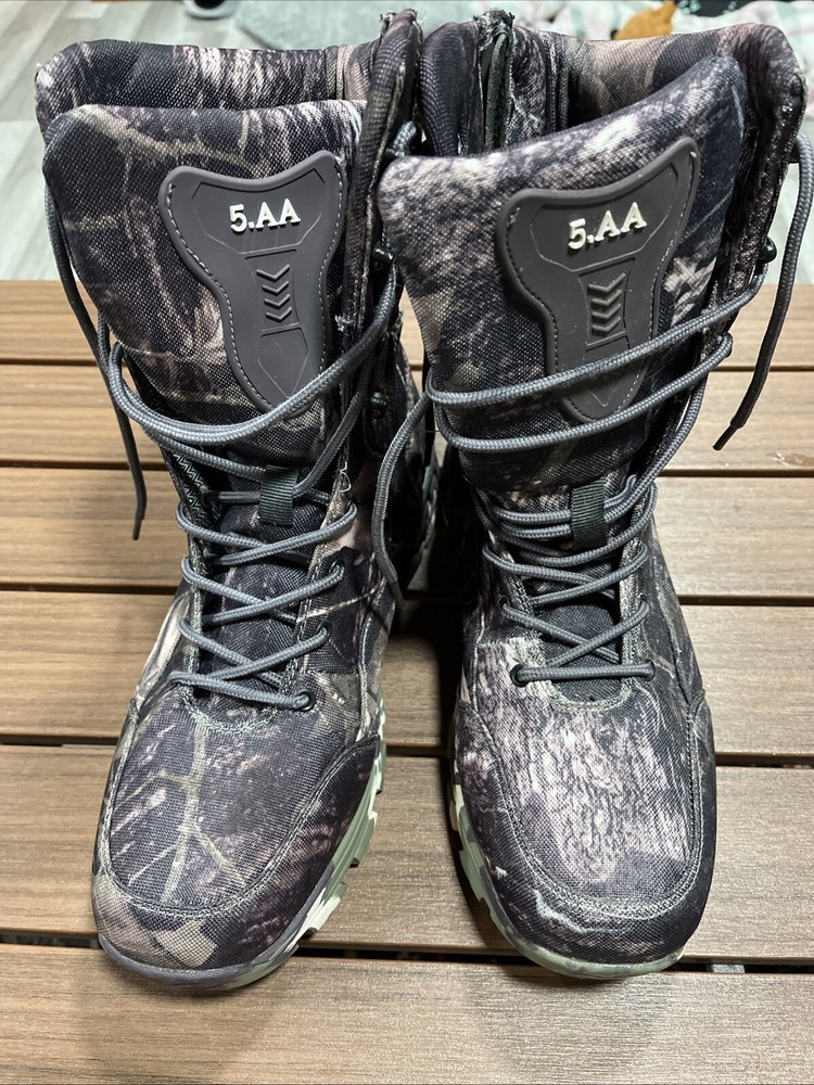 Rugged Unzhud Tactical Military Boots for Men