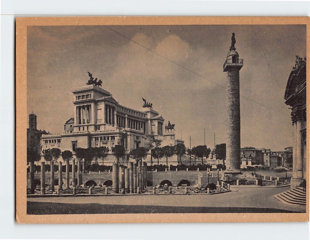 Postcard Monumento a Vittorio Emanuele II Foro Traiano Rome Italy