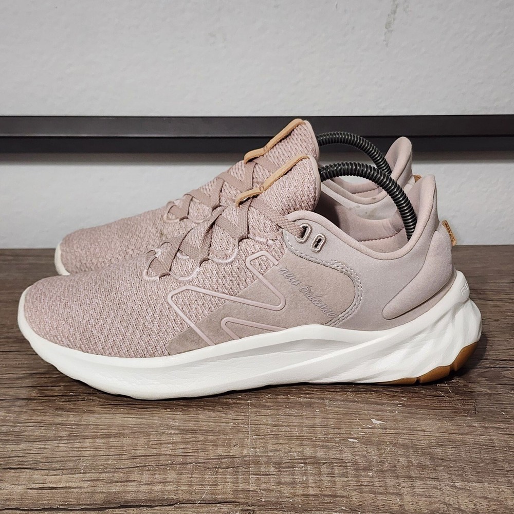 New Balance Fresh Foam Roav v2 Women's Athletic Running Gym Shoes Size 10 Pink