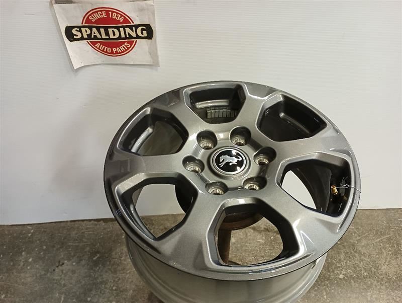 *SCRATCHES* 17x7-1/2 Aluminum Rim Wheel 6 Spoke from 2024 Ford Bronco 11335164