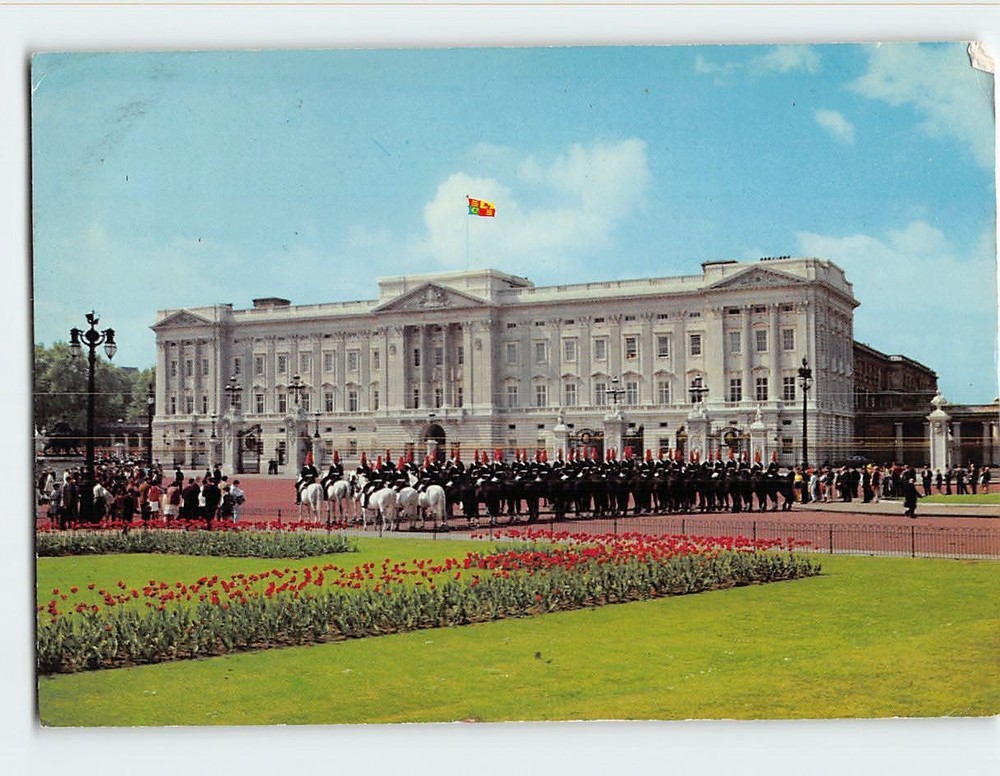 Postcard Household Cavalry at Buckingham Palace London England