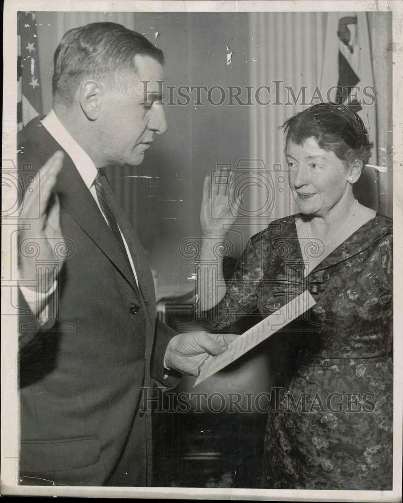 1958 Press Photo Governor Foster Furcolo Swears in Lucy Broderick Brady