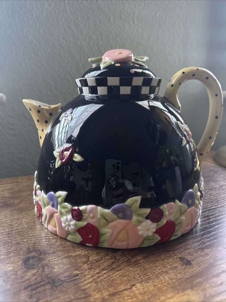 Mary Engelbreit Large Ceramic Teapot w/Lid Black Charpente Checks ME Ink