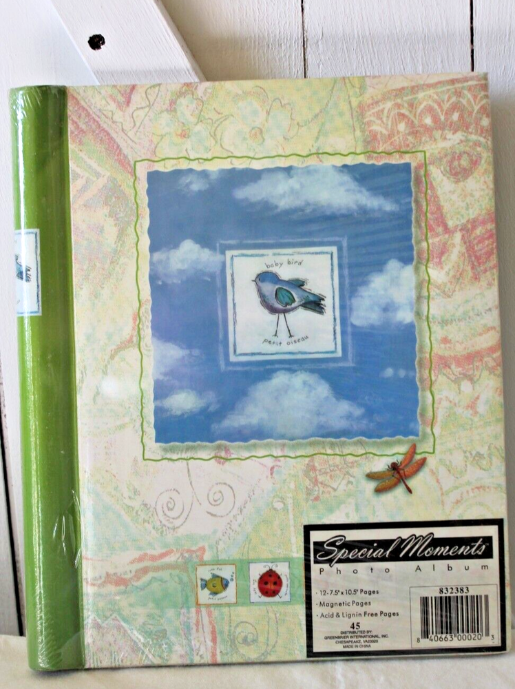 Special Moments Baby Bird Photo Album - Acid Free, Magnetic 11