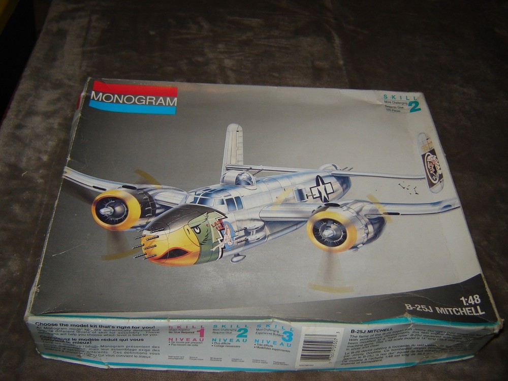 Monogram 5507 Model kit B-25 Mitchell Box opened 1/48 Kit Ex Cond Started 1991