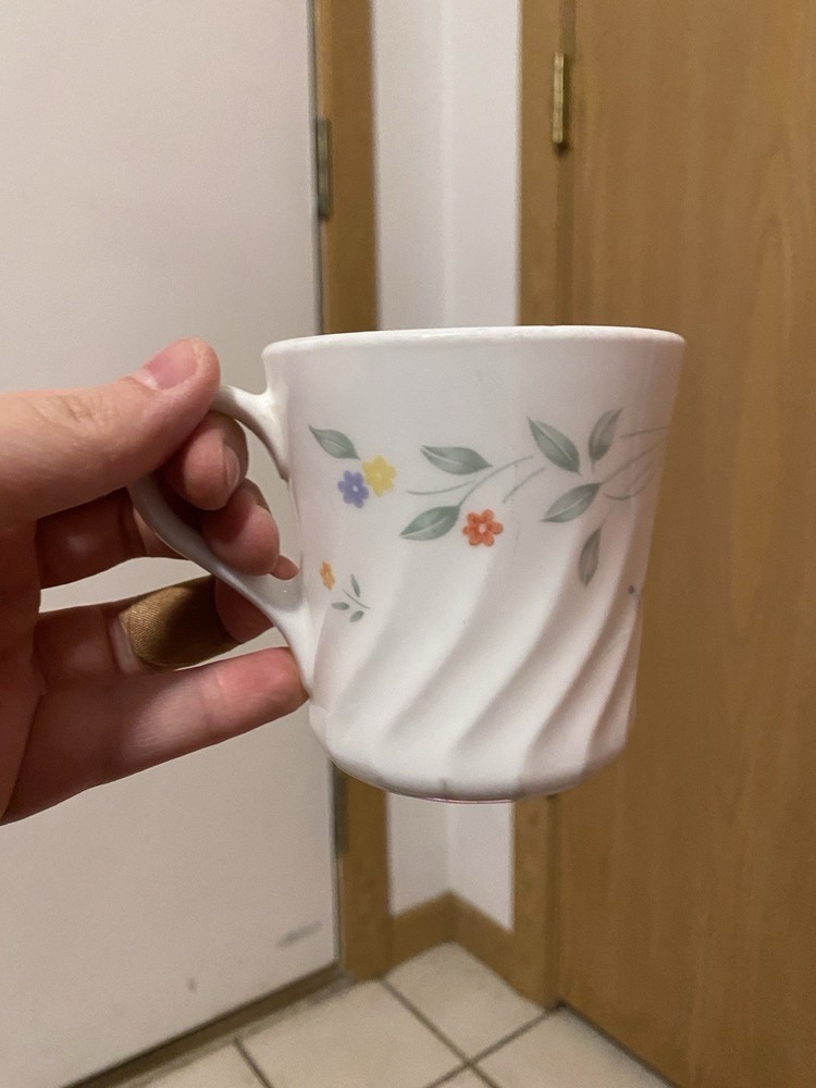 Corningware White Swirl Coffee Mug