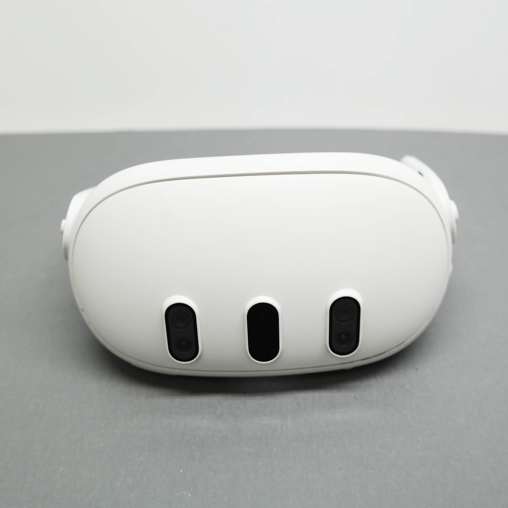 Meta Quest 3 S3A 512GB VR Headset Only READ